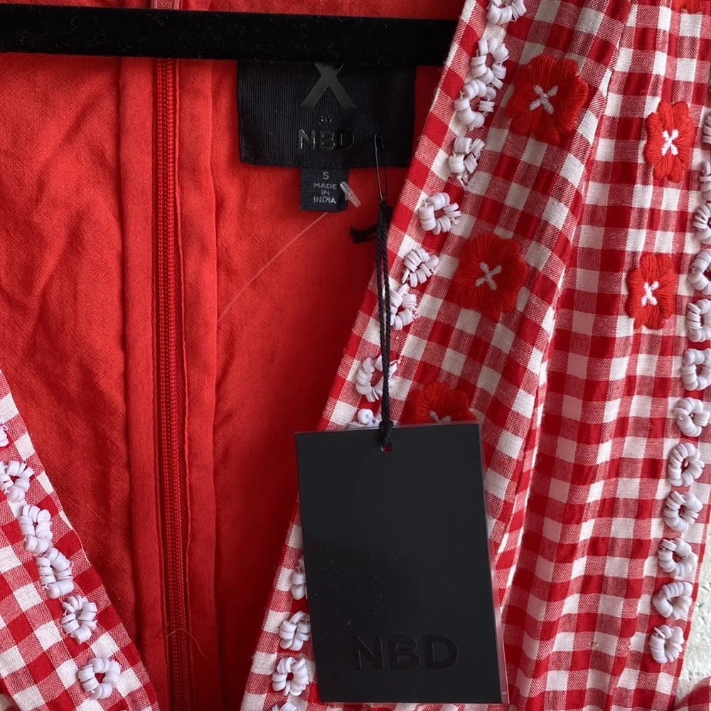 NWT X by NBD Florence Embroidered Mini Dress - Picture 7 of 7